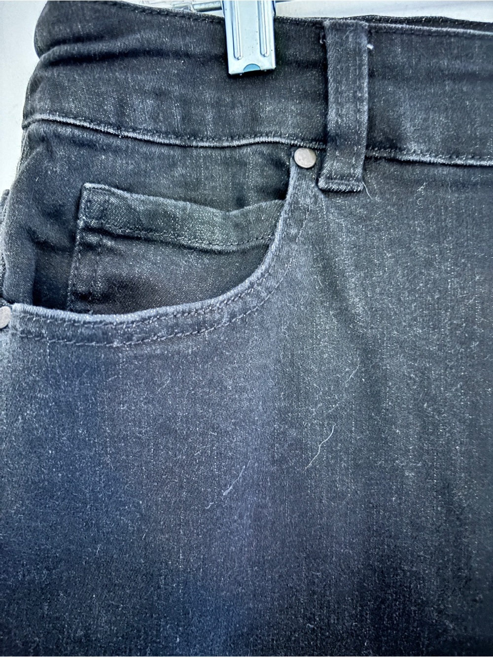 Soft Surroundings Comfort Black Straight Leg Jeans 12”Rise Unfinished Hem 36x27 - Picture 7 of 11